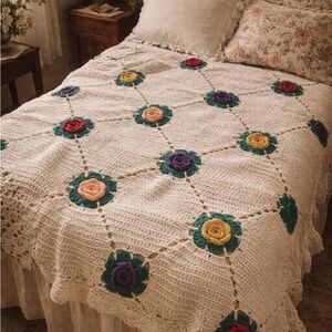 Source Unknown Floral Crochet Quilt in Cream and Teal